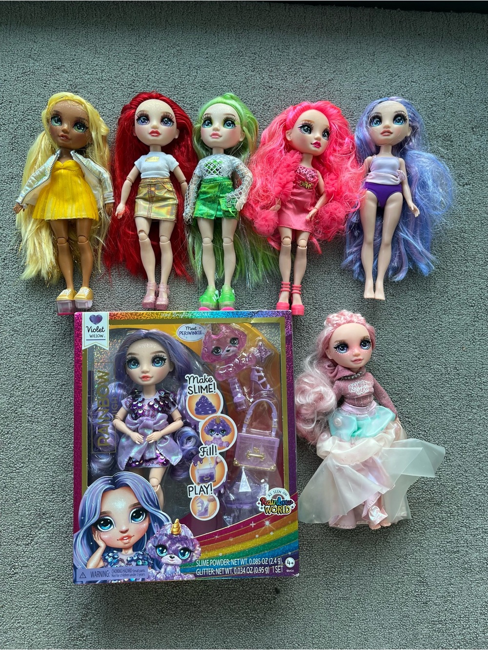 Rainbow High Dolls set of 7, 1 is new in box not opened.